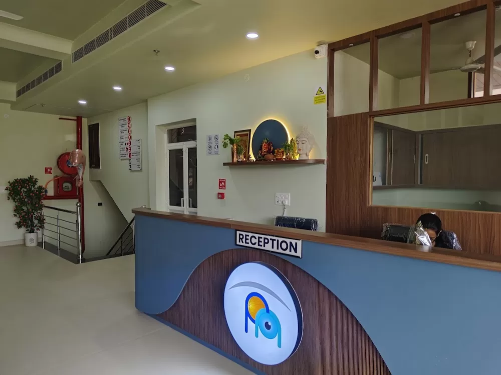 Prasan Nethralaya - Cornea & Retina Centre - Photo 4