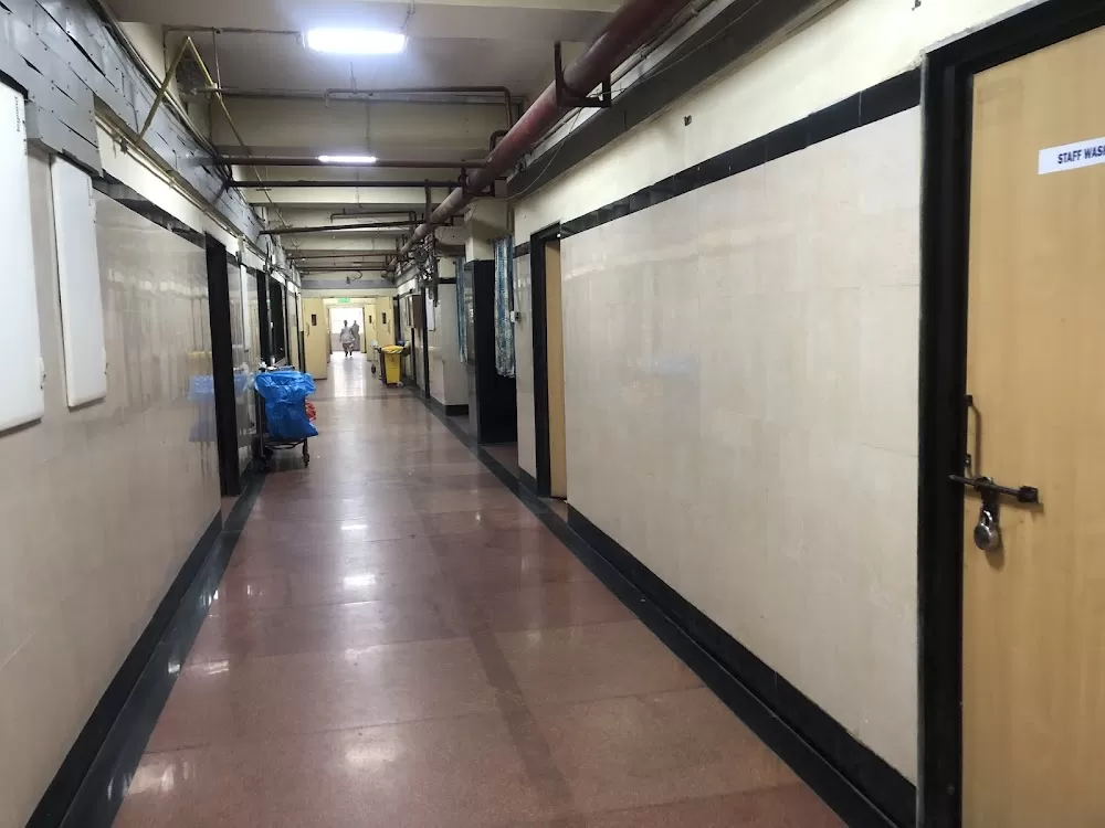 Guru Teg Bahadur Hospital - Photo 5