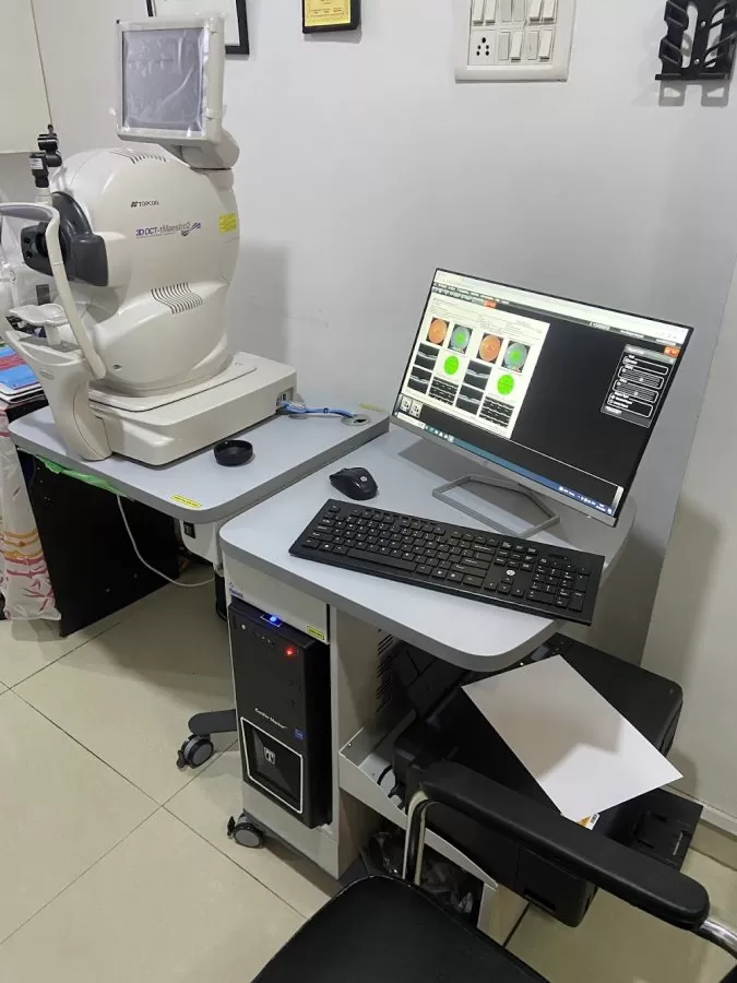 H P Eye & Retina Care Group Dr Amit Srivastava Lalghati eye doctor - Photo 2