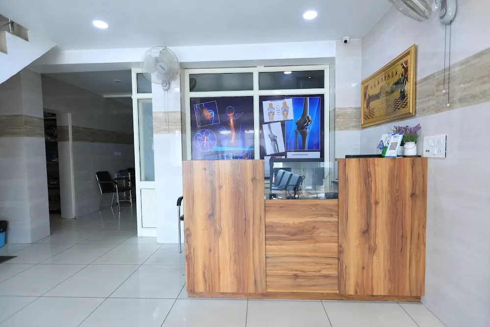 Ludhiana Bone & Joint Centre - Photo 2