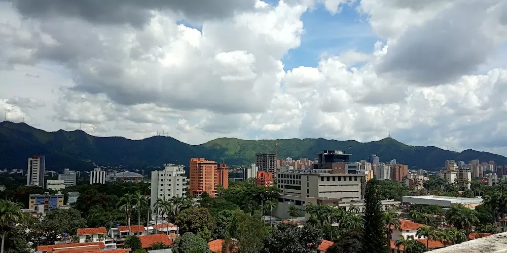 Clínica La Viña - Photo 8