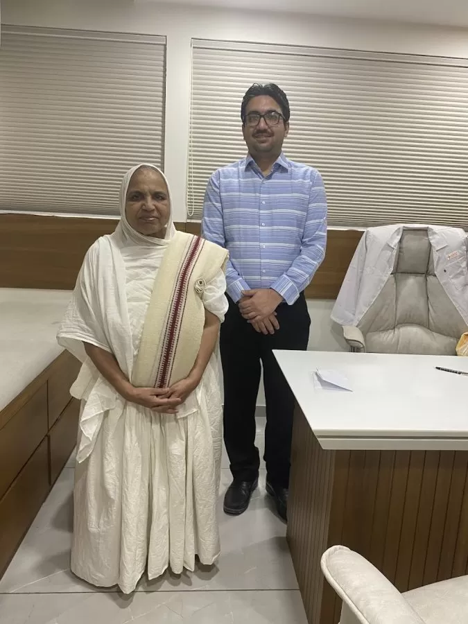 Dr. Kalpesh Mehta - Knee Replacement, Joint Replacement, Hip Replacement, Orthopaedic Surgeon in Ahmedabad, Gujarat - Photo 5