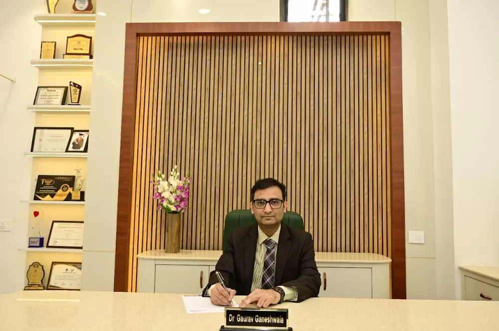 Central Pune Doctor House | Near me in Bund Garden Pune | Multispeciality Clinic Near Me Ghorpadi Pune - Photo 3