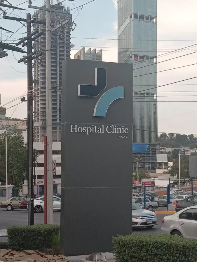 Hospital Clinic HCAC - Photo 3