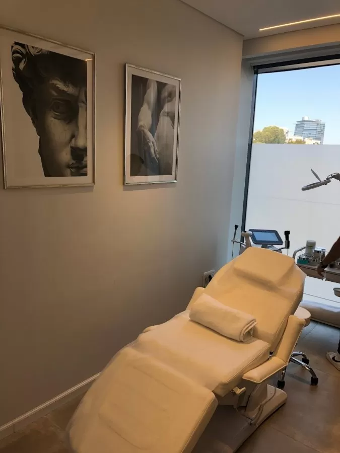 ZOI Med Aesthetics - מרפאת זוי - Photo 6