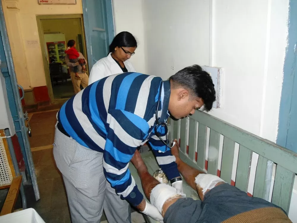 Bhopal Ayurvedic Center By Dr M P Patel IMS BHU (Piles Fistula Fissure Pilonidal Sinus Kshar Sutra Center) - Photo 6