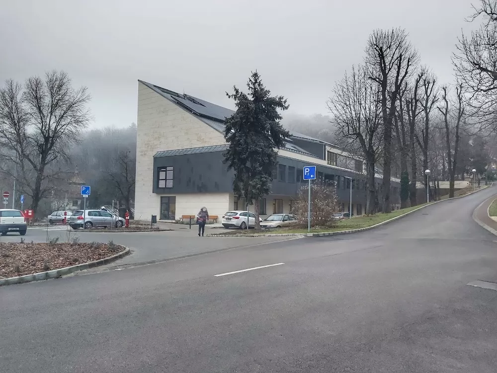 Törökbálint Pulmonology Clinic - Photo 2