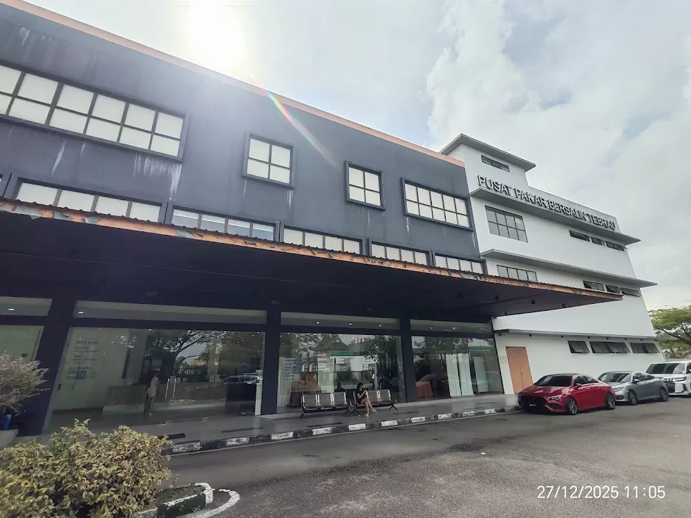 Dr Ng Kong Han 黄氏妇产科 Pusat Pakar Bersalin Tebrau - Photo 4