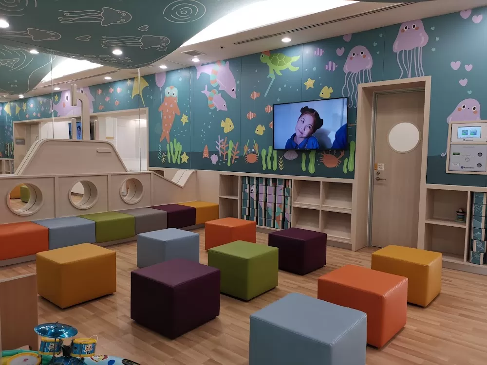 Srisawan Bangkok Hospital Ratchaphruek - Photo 8