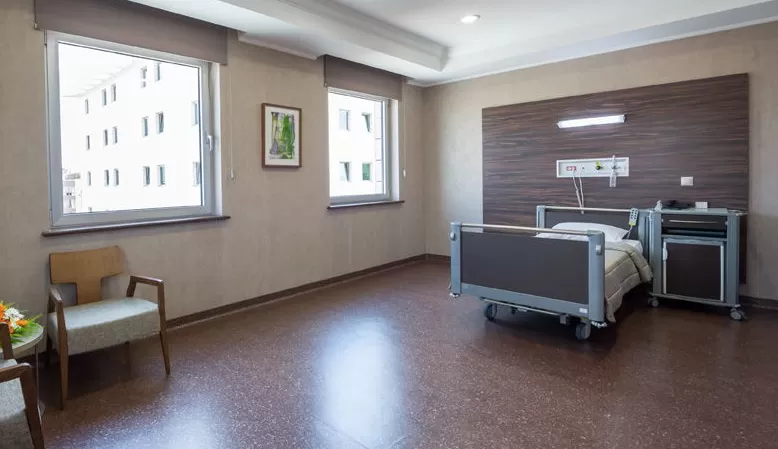 Dünyagöz Hospital - Antalya - Photo 2