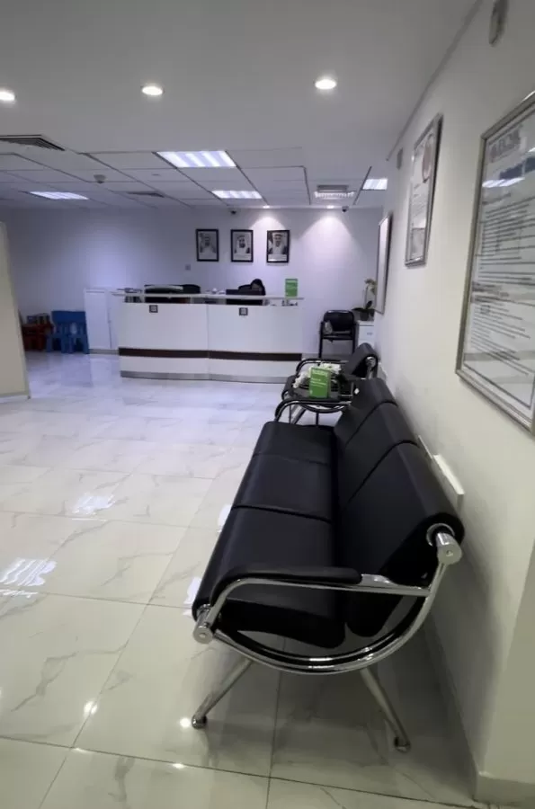 Extra Care Medical Center - Photo 4