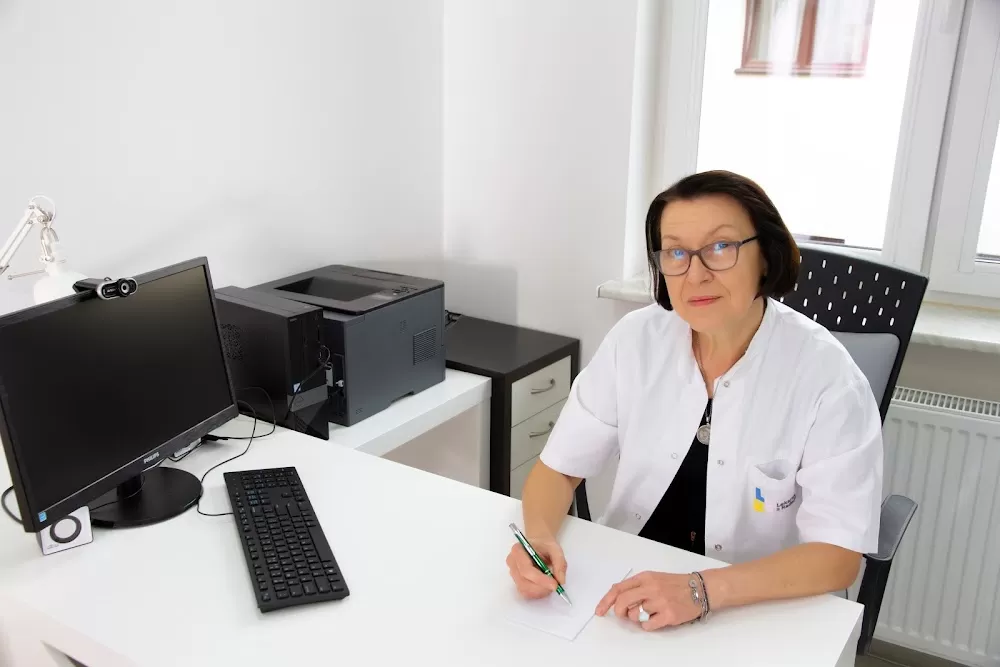 Lekarze z Radości - ginekolog, dermatolog, laryngolog, badania USG - Photo 3
