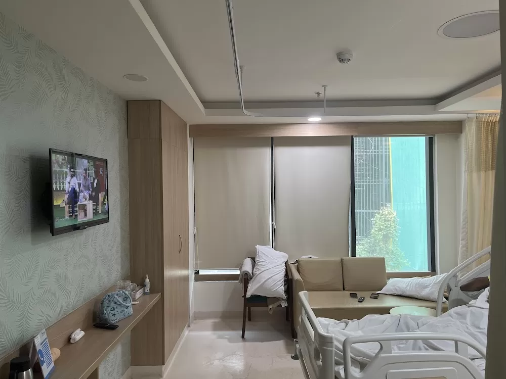 Apollo Spectra Hospitals - GK , New Delhi - Photo 2