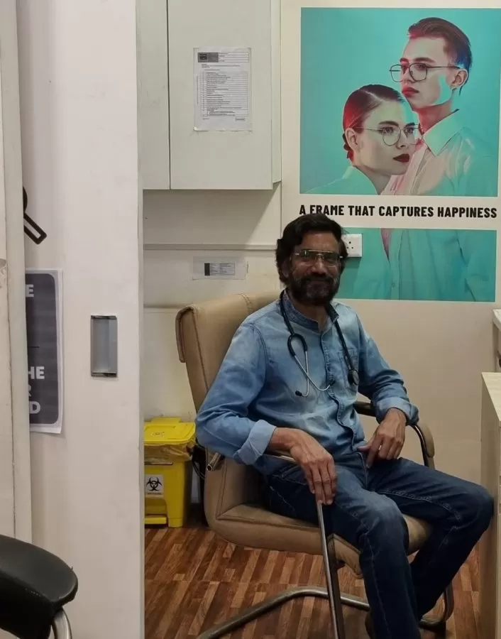 Dr J Prabhakar Rao (35+ Years Experience), Best Child Specialist in Noida, Pediatrician, Newborn, Child Doctor, Vaccination - Photo 3