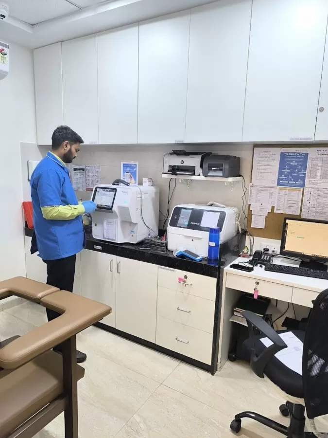 M | O | C Cancer Care & Research Centre (MOC Swargate) - Photo 1