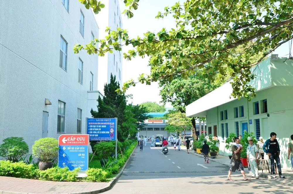 Hue Central Hospital - Photo 5