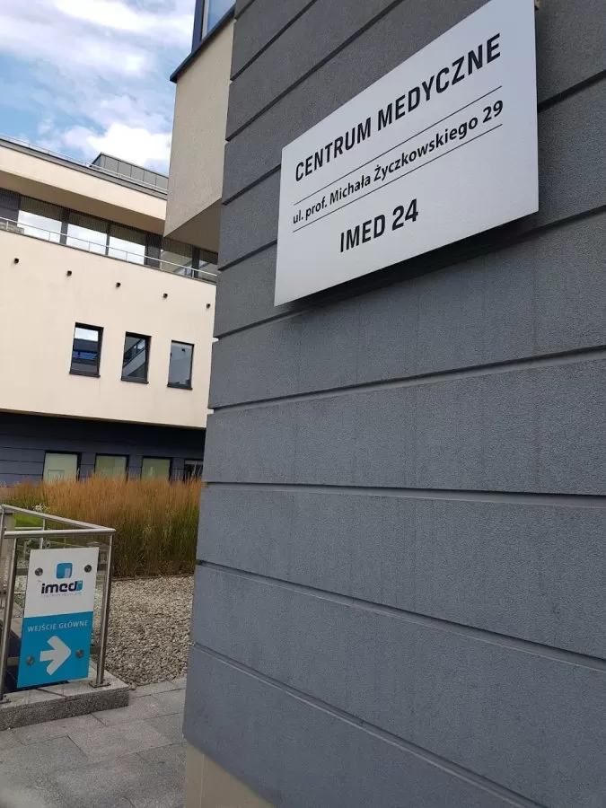 IMed24 Medical Center - Photo 7