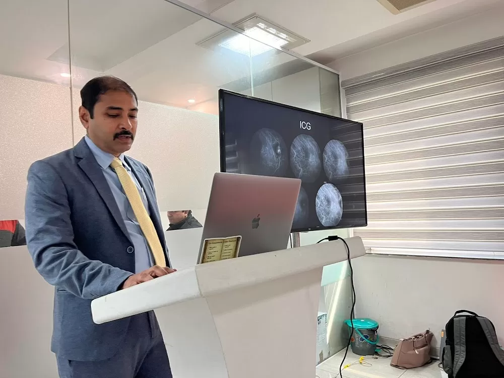Dr Abhishek Kothari - Photo 4