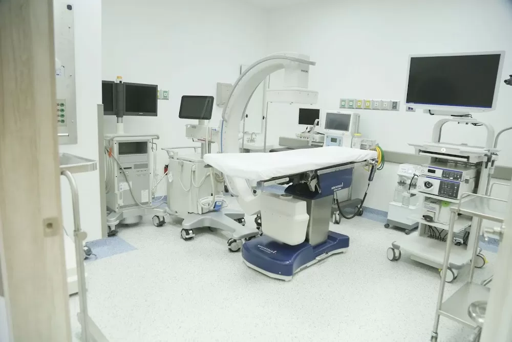 Hospital Civil de Oriente - Photo 2