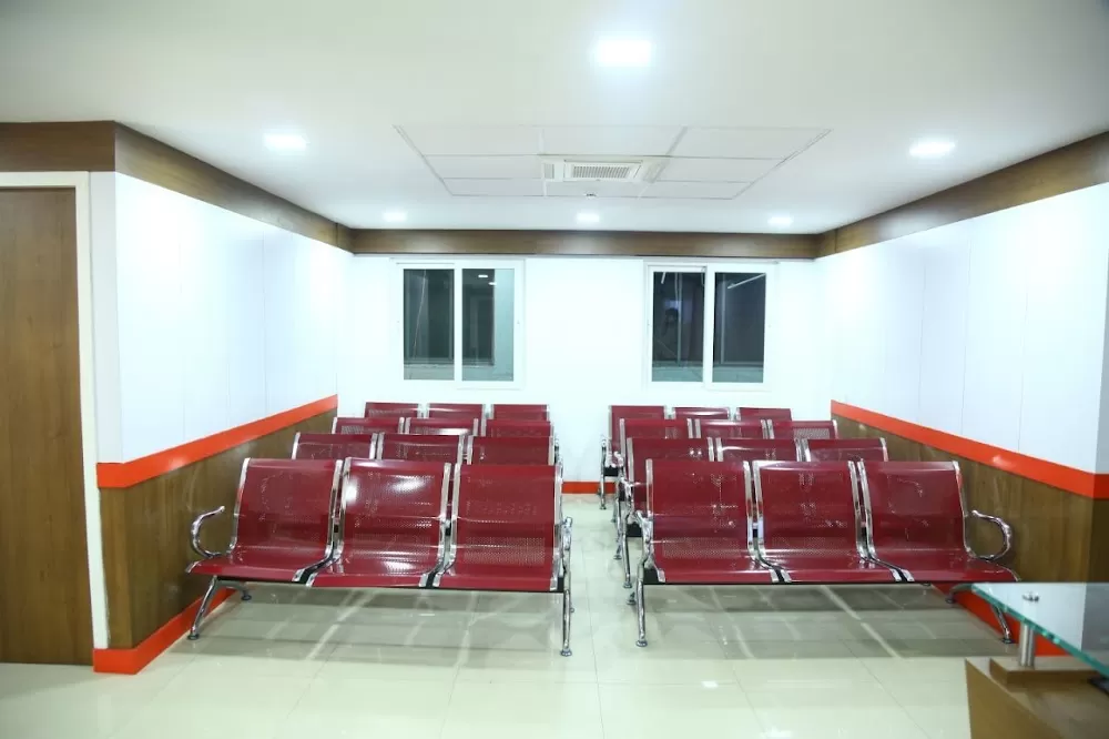 KKR HOSPITAL - Photo 2