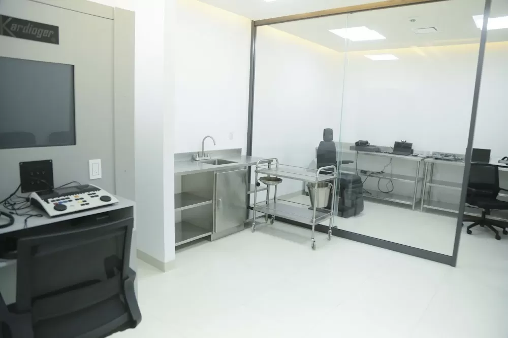 Hospital Civil de Oriente - Photo 3