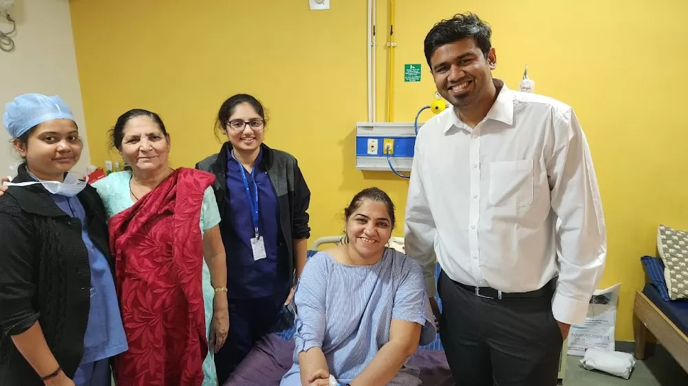 Dr. Shivam Shah | Robotic Knee & Hip Replacement Surgeon In Vadodara - Photo 5
