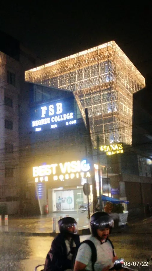 Best Vision Eye Hospital | Unit of Dr Agarwals Eye Hospital - Photo 8