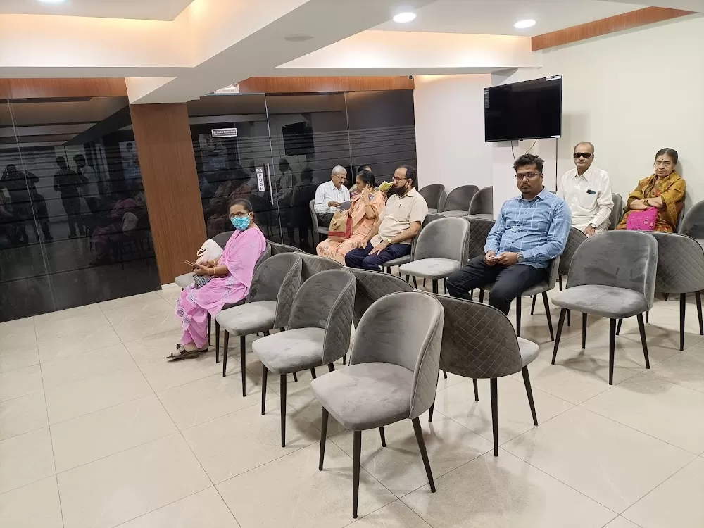Prabhudesai Eye Clinic | Unit of Dr Agarwals Eye Hospital Kothrud, Pune - Photo 5