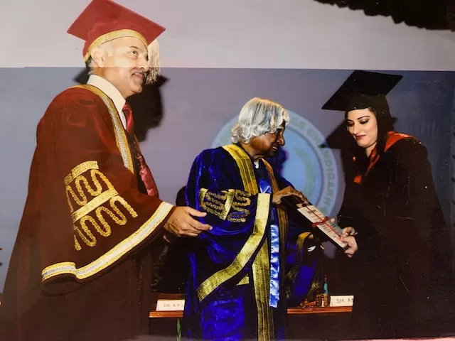 Dr Parminder Kaur - Best Gynae Oncologist, Gynaecologist, Robotic Surgeon, Laparoscopy Surgeon in Delhi - Photo 5