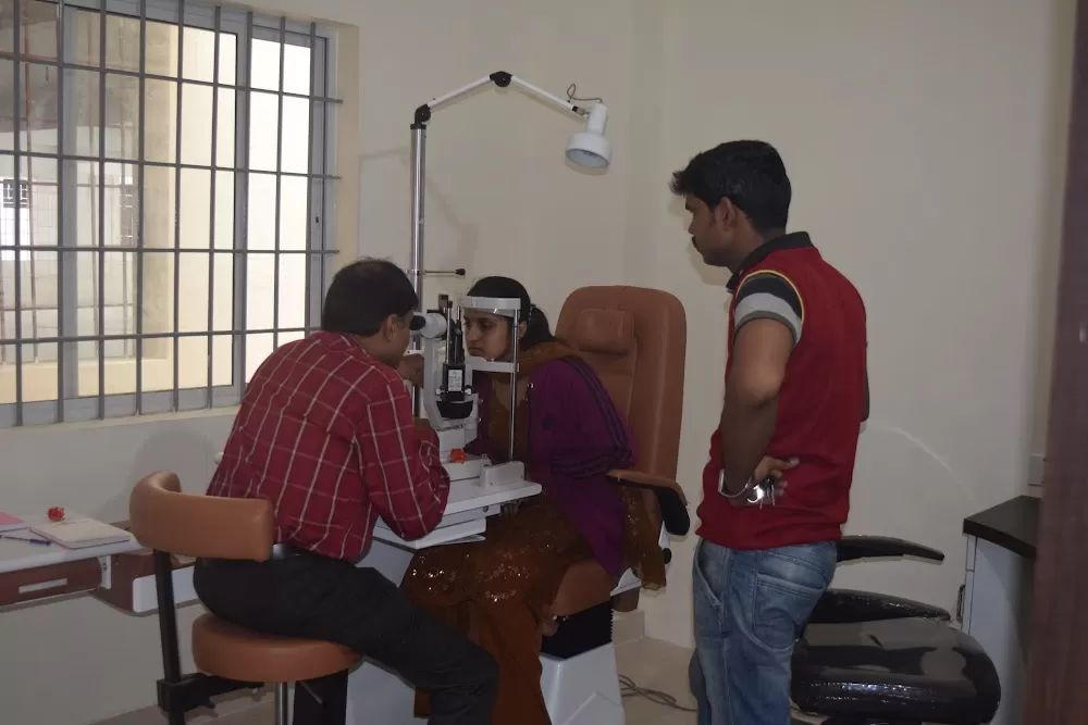 Manjunatha Nethralaya Eye Hospital - Photo 7