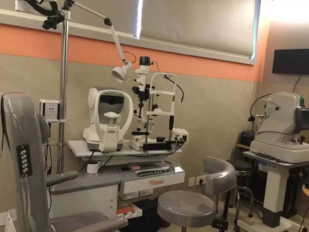 Dr. Sood's Eye & Laser Centre - Photo 2