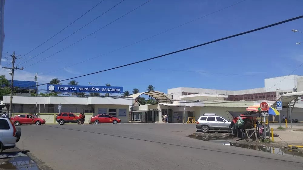 Monsignor Sanabria Hospital - Photo 7