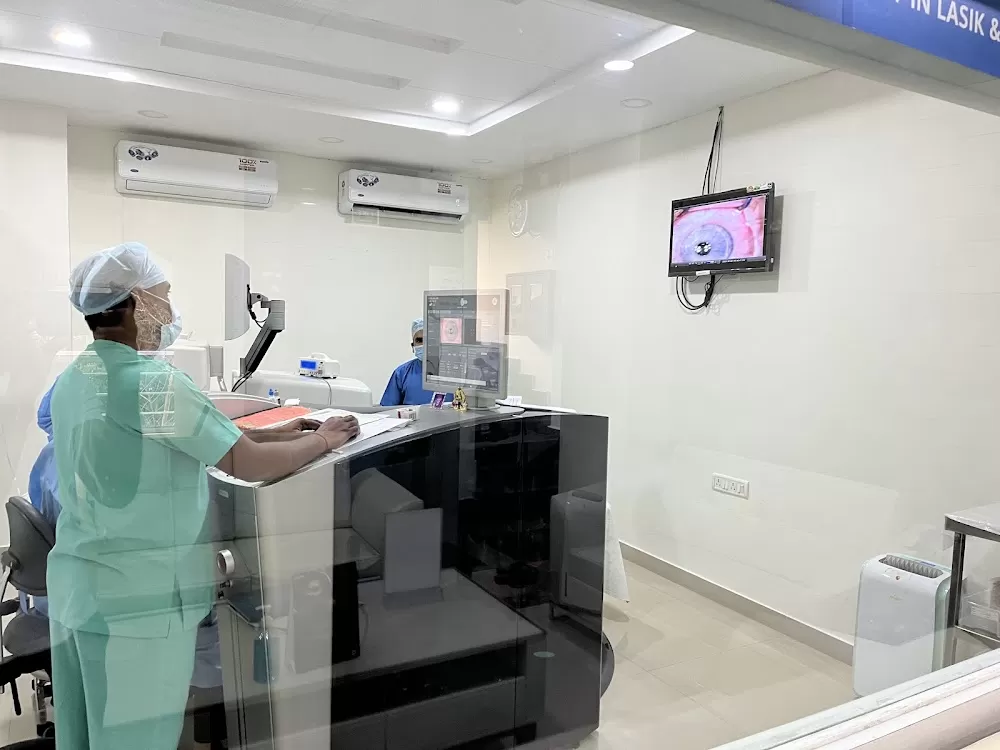 Win Vision Eye Hospitals - Photo 7