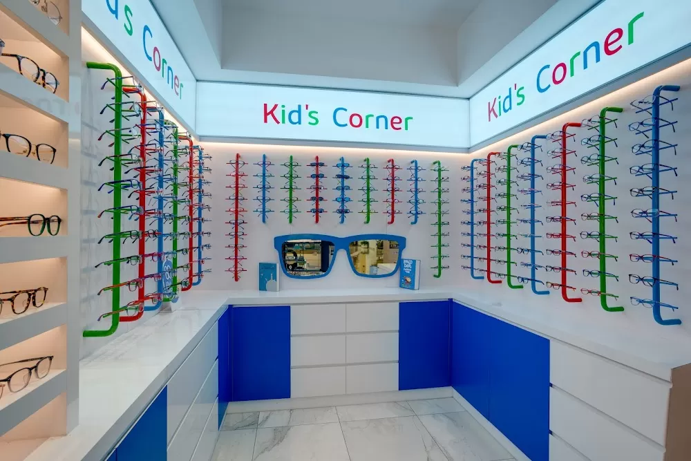 Moorfields Eye Hospital - Photo 5
