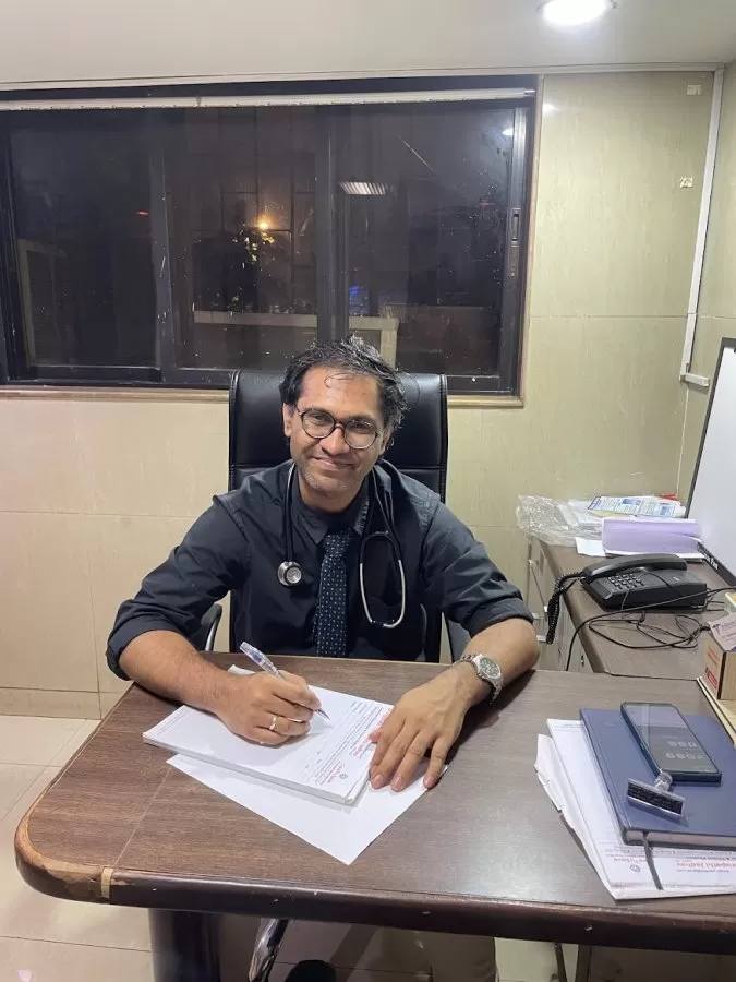 CARENSAVE CHEST CLINIC - Dr Pipavath Thirupathi Jadhav - Photo 1