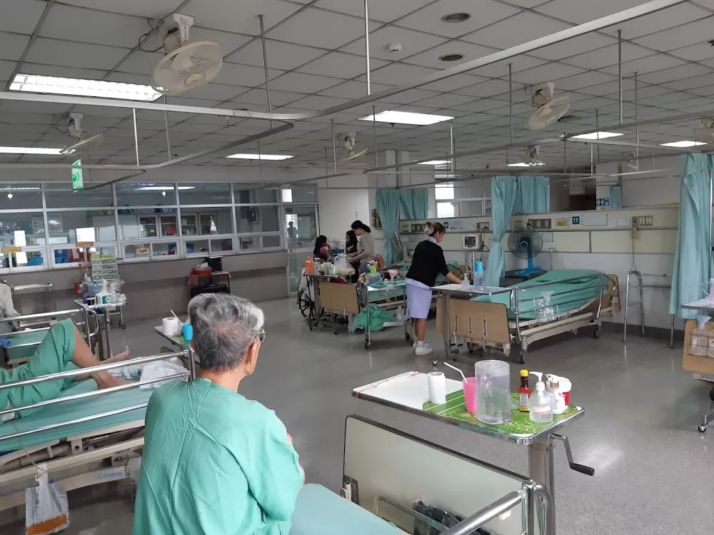 Central Chest Institute of Thailand - Photo 8