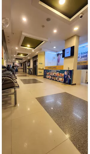 Department of Pulmonology/ Respiratory Medicine Apollo Hospitals Bannerghatta - Photo 4