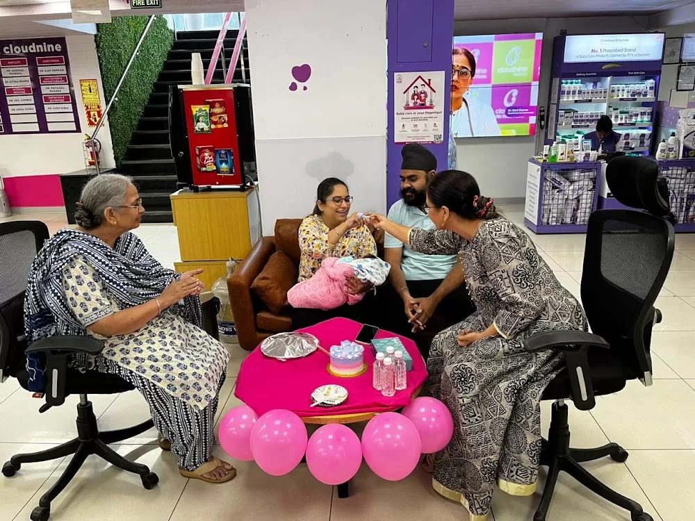 Dr. Ginni Sharma - Best Gynecologist at Cloudnine Hospital, New Delhi - Photo 3