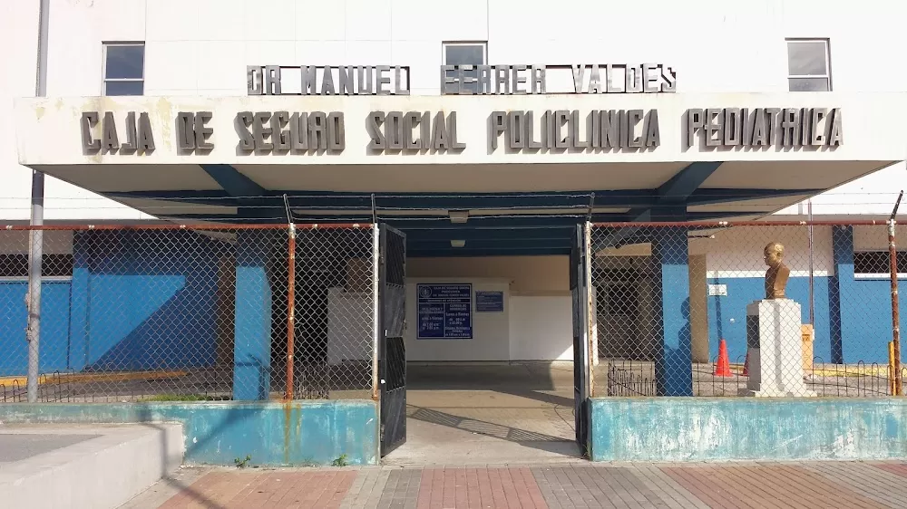Polyclinic Dr. Manuel Ferrer Valdes - Photo 4
