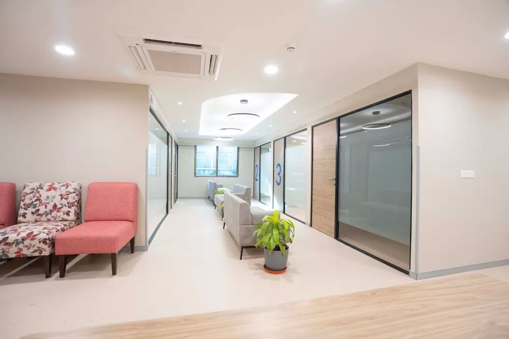 Dr.Roopa Ghanta- Best Gynecologist & Obstetrician in Banjara hills, Hyderabad - Photo 1