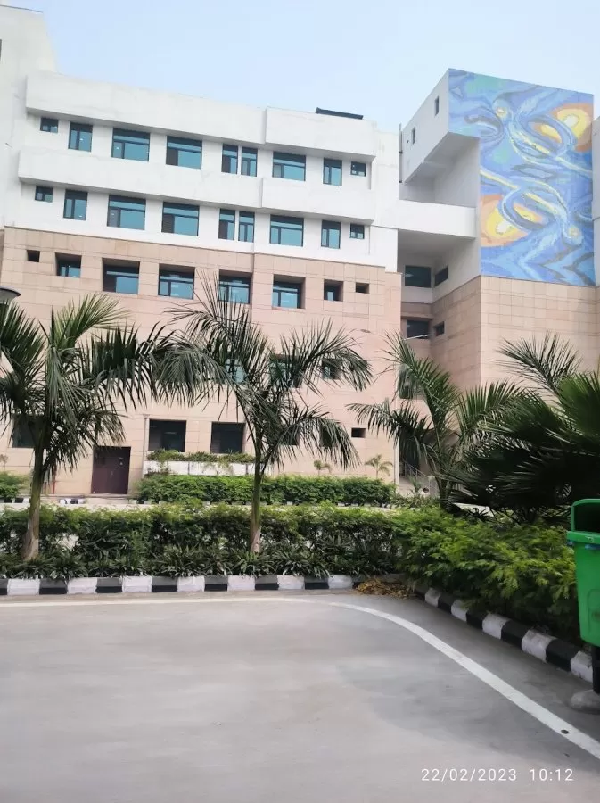 Lady Hardinge Medical College New OPD Block - Photo 2