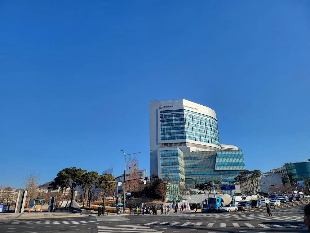 Severance Eye Hospital - Photo 6
