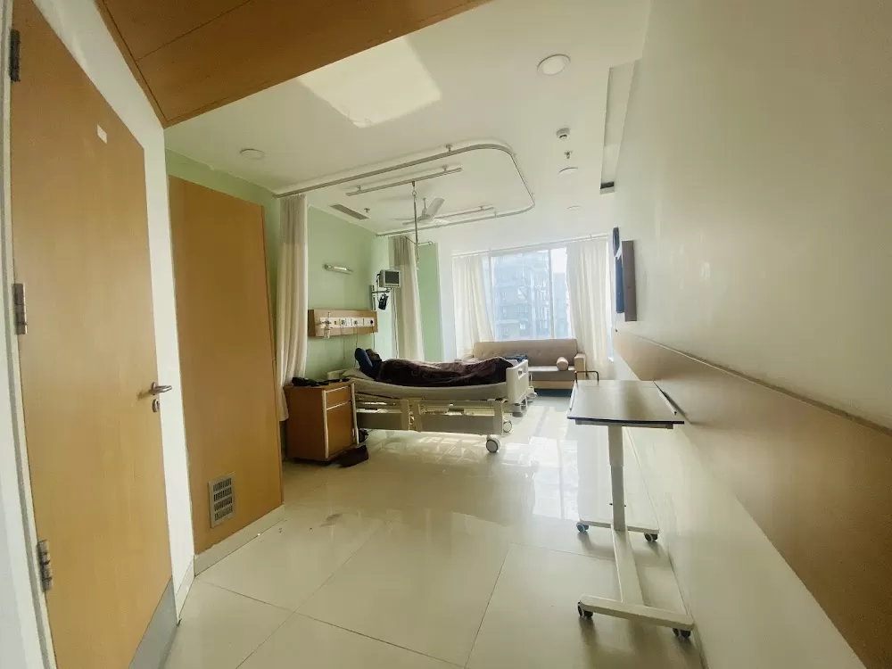 HexaHealth: The Next Generation Hospital | Discover NABH Accredited Hospitals and Top Doctors - Photo 4