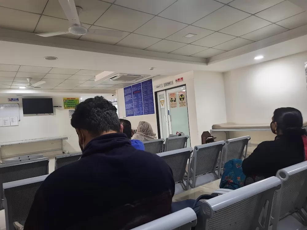 Stavya Spine Hospital & Research Institute - Photo 5