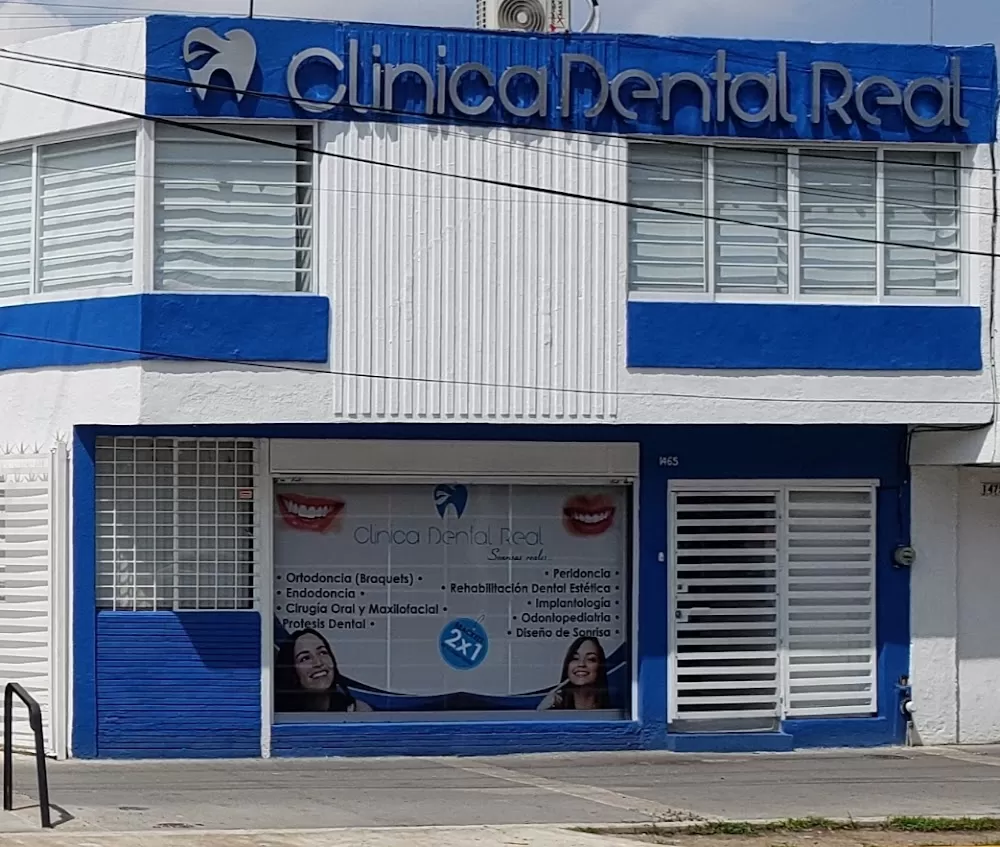 Clínica Dental Real - Photo 3
