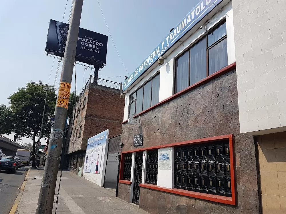 Clínica de Ortopedia y Traumatología - Photo 1