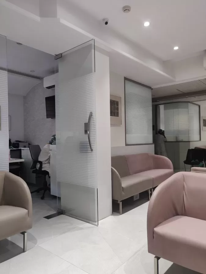 Drushti Eye & Retina Centre - Photo 2