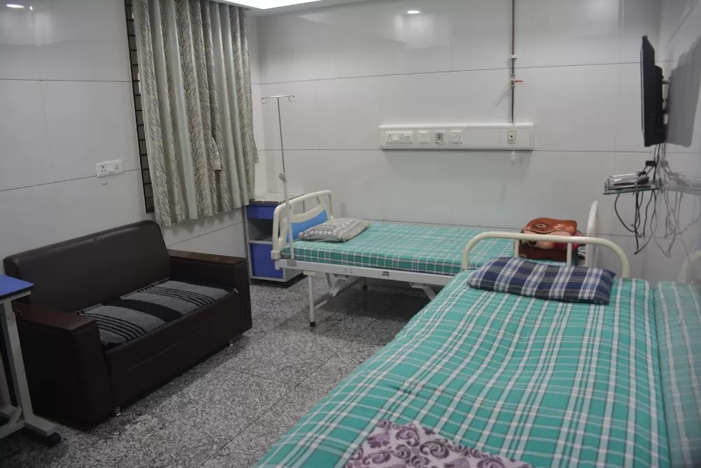Shree Vallabh Hospital - Photo 3