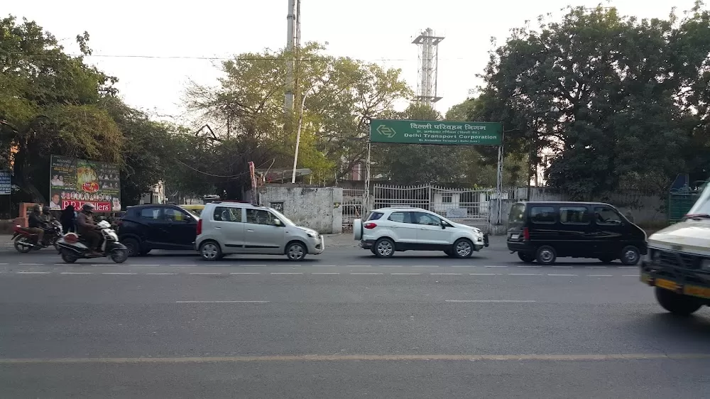 Sanjeevan Hospital - Photo 6