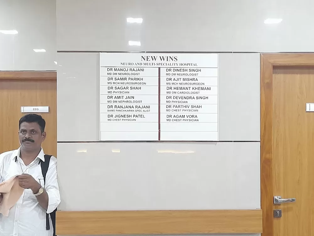 New wins hospital-Best Neurosurgeon in Borivali-Best Neurologist in Borivali-Best Spine Surgeon/Neuro Hospital in Borivali - Photo 5